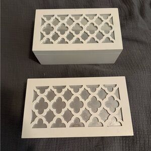 Decorative jewelry Boxes with Lattice Resign